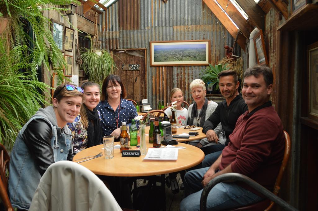 Prince Of Wales Hotel Gulgong Dış mekan fotoğraf