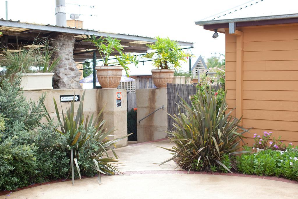 Prince Of Wales Hotel Gulgong Dış mekan fotoğraf